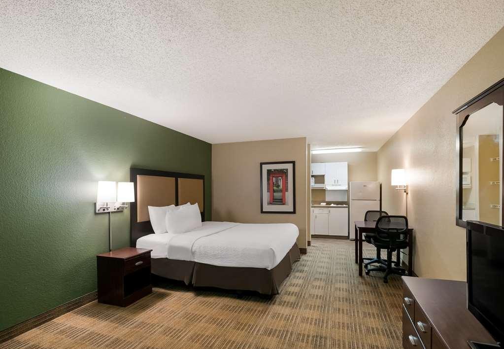 Mainstay - Cedar Bluff Hotel